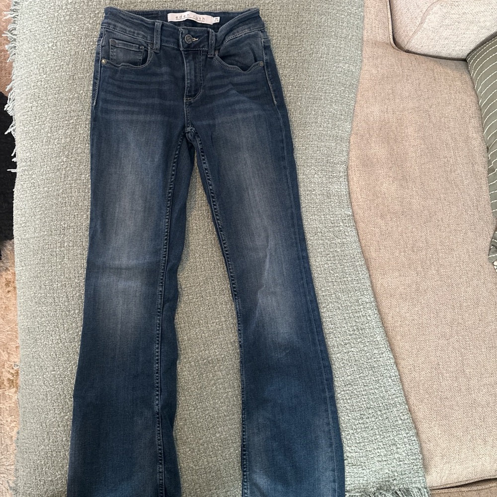 Eden Ruth High Rise Blue Jeans - Picture 2 of 4